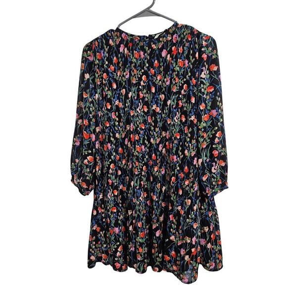 Zara Dresses & Skirts - Zara Pleated Black Floral 3/4 Sleeve Mini Dress. Size Small